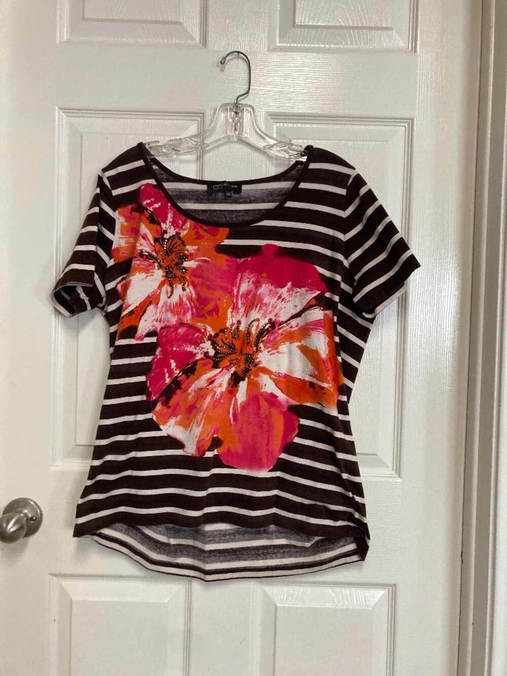 Jones New York blouse flowers on brown and white stripes size 1X women's